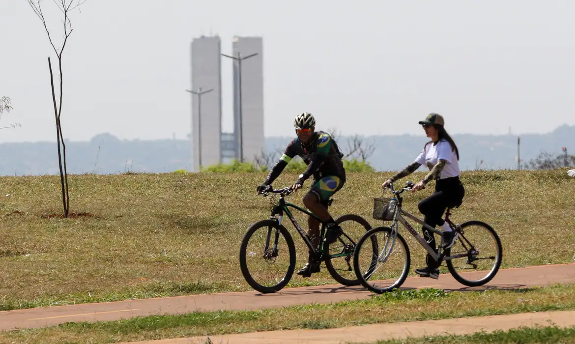 Ciclistas em Brasília | Fabio Rodrigues-Pozzebom/Agência Brasil
