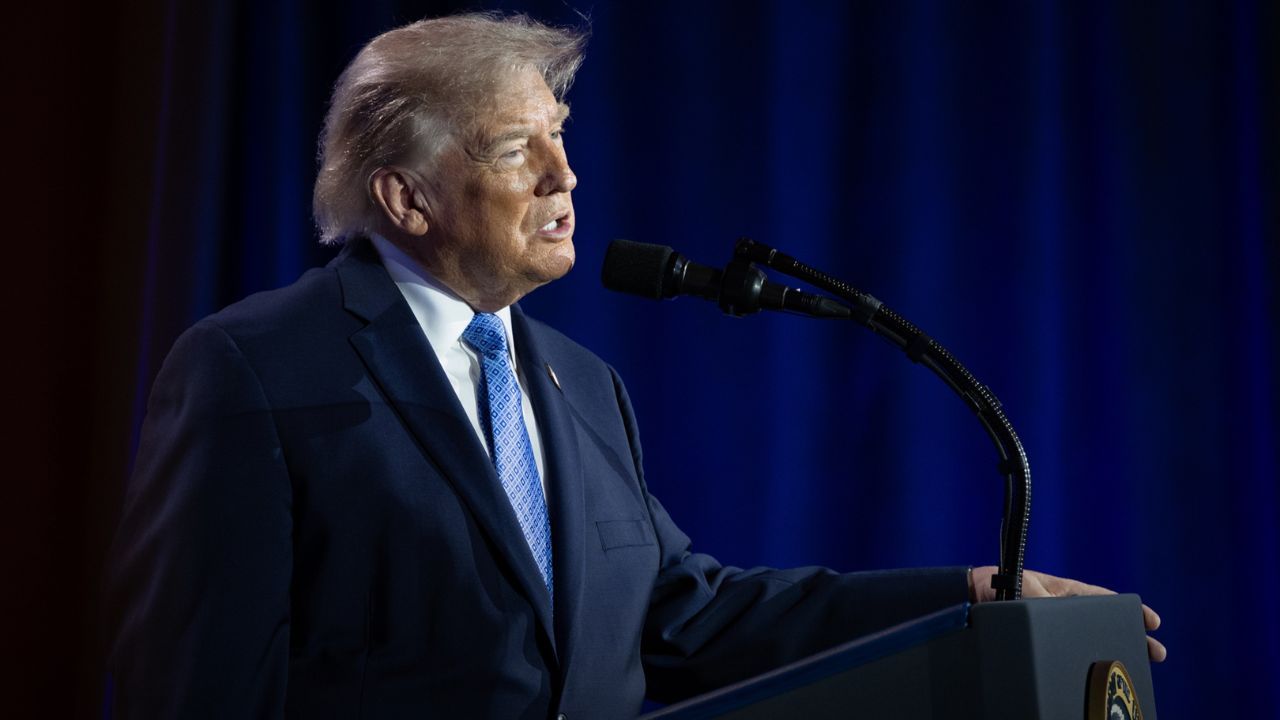 Imagem da notícia: Solução para guerra na Ucrânia está "próxima", diz Trump Imagem da notícia: Solução para guerra na Ucrânia está "próxima", diz Trump
