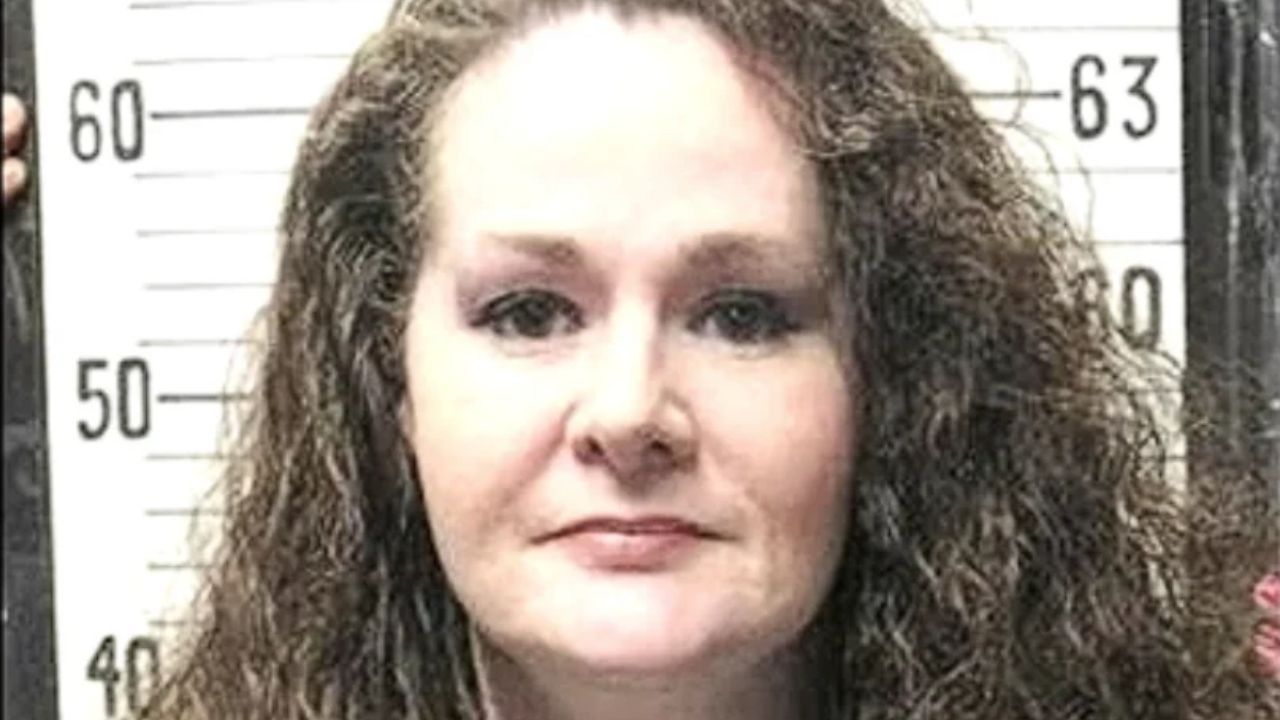 Christa Pike foi condenada à morte pelo assassinato de uma colega de escola, cometido em 1995 | Reprodução
