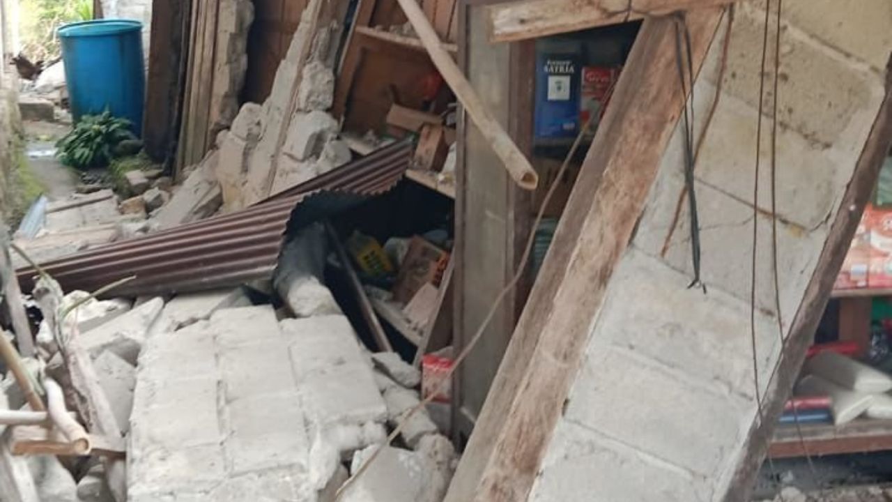 Terremoto de magnitude 6,7 atinge centro da Indonésia