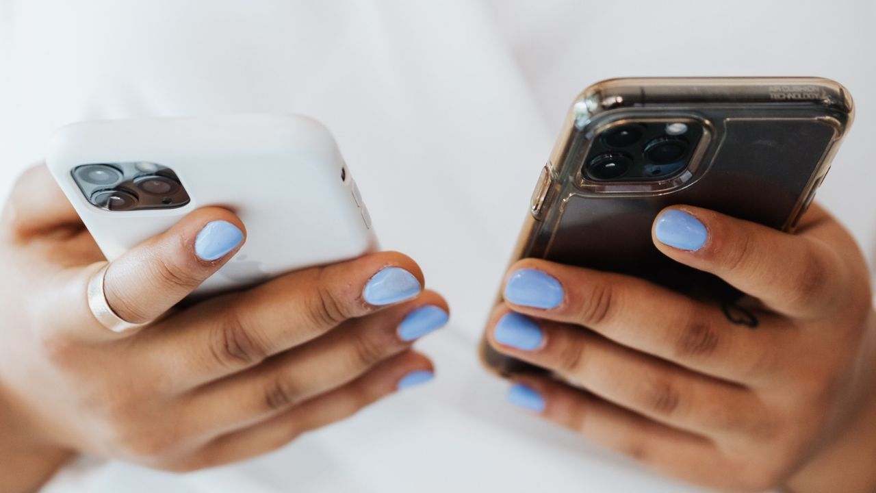 Seu celular está te ouvindo? Veja mitos e riscos reais Seu celular está te ouvindo? Veja mitos e riscos reais