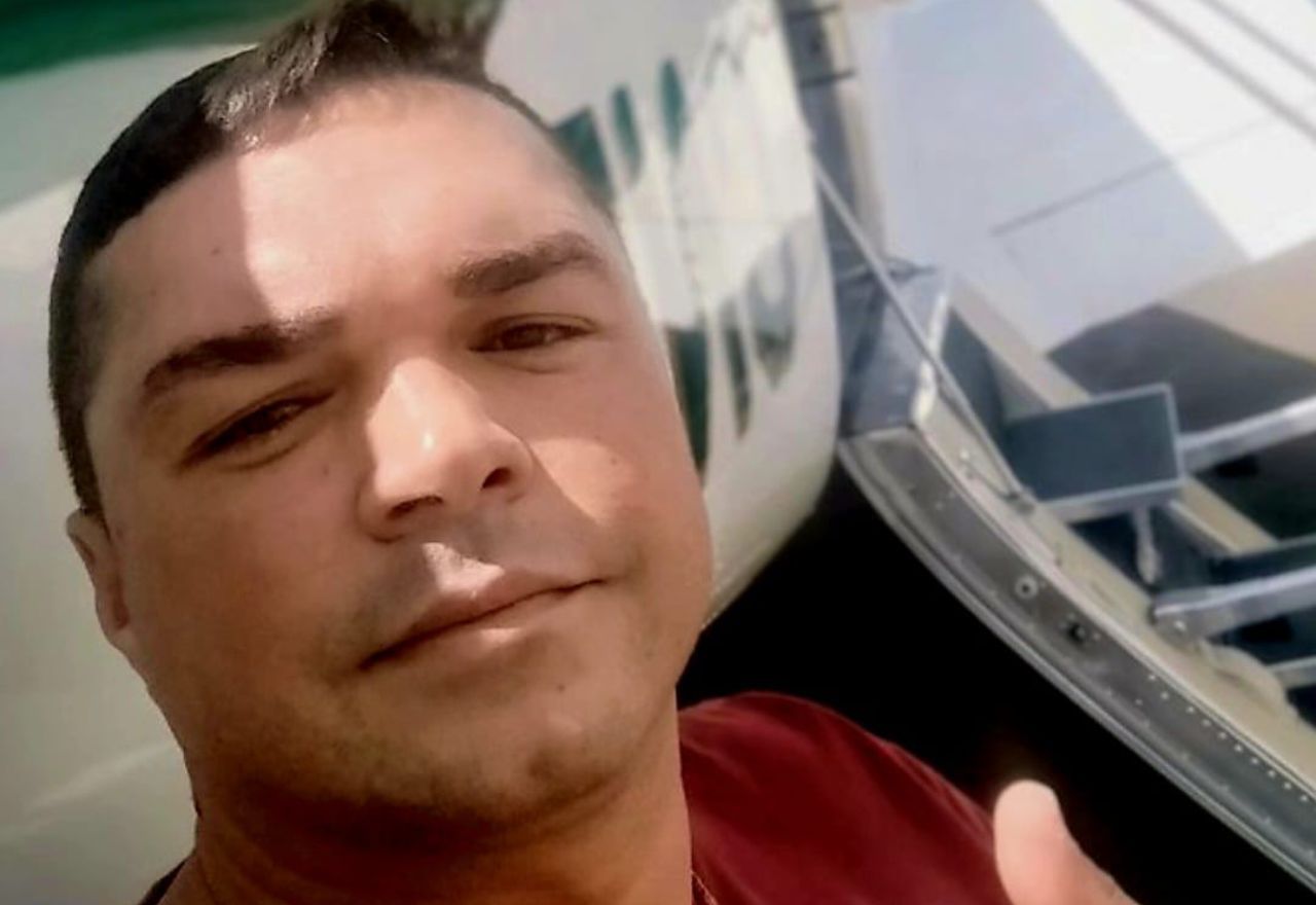 Adhamo Félix dos Santos, de 42 anos, sumiu durante folga na Barra do Una (SP) | Reprodução