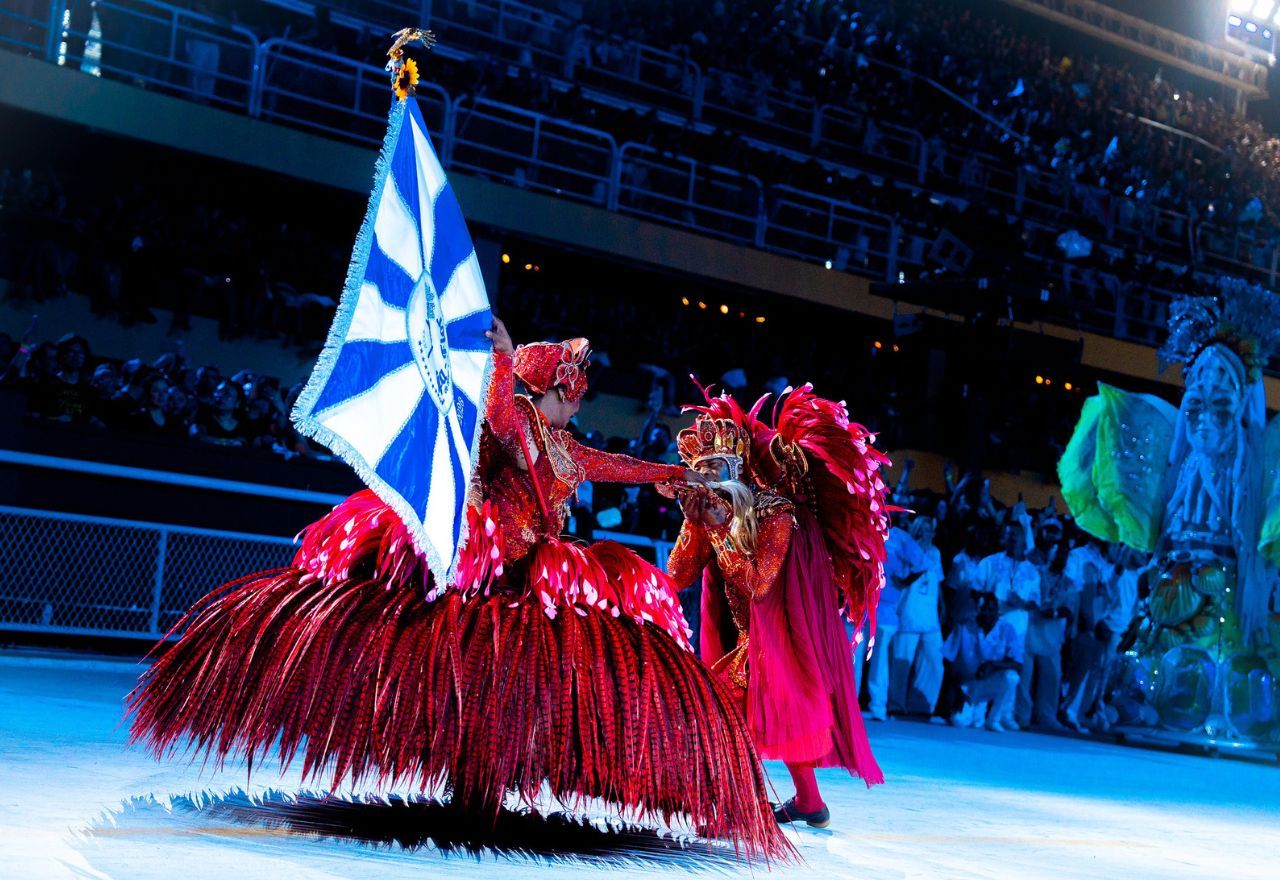 Selminha Sorriso e Claudinho, casal de mestre-sala e porta-bandeira da Beija-Flor de Nilópolis | Eduardo Hollanda/RioCarnaval