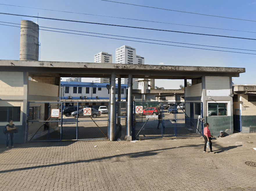 CDP I é um dos quatro centros de detenção que compõem o Complexo de Pinheiros | Reprodução/Google Street View