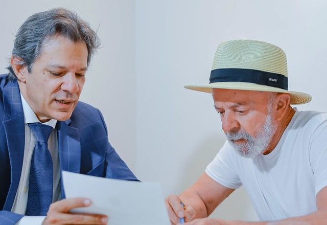  “Se vocês colaborarem, nós vamos terminar o nosso governo com o Haddad passando para a história como o melhor ministro da Fazenda que esse país já teve”, disse Lula | Ricardo Stuckert/PR