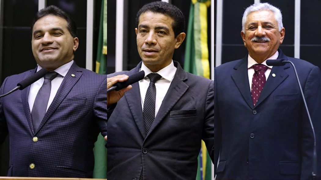 Da esquerda para a direita: deputados federais Josimar Maranhãozinho (PL-MA) e Pastor Gil (PL-MA), além do suplente de deputado Bosco Costa (PL-SE)