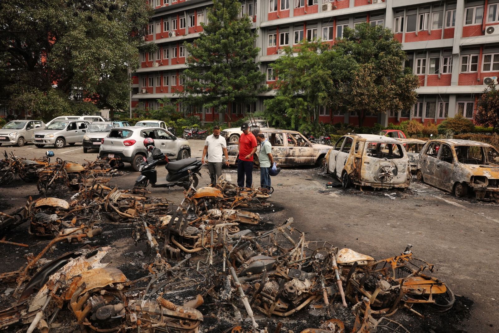 Número de mortos em protestos no Nepal sobe para 51