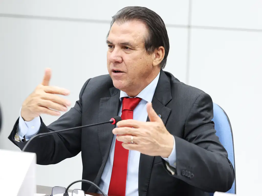 Ministro do Trabalho e Emprego (MTE) Luiz Marinho - Valter Campanato/Agência Brasil