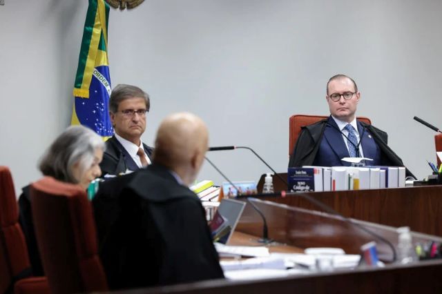 SBT News ao vivo: STF torna réus mais seis acusados de envolvimento na trama golpista