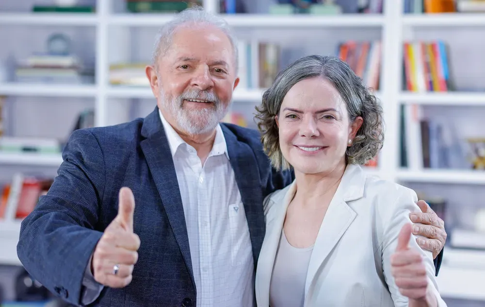 O presidente Luiz Inácio Lula da Silva e a deputada Gleisi Hoffmann (PT) reunidos | Ricardo Stuckert