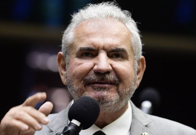 Previsão é de que Orçamento seja analisado nesta semana, mas alterações pedidas pelo governo podem adiar votação, segundo Angelo Coronel (PSD-BA) | Divulgação/Saulo Cruz/Agência Senado