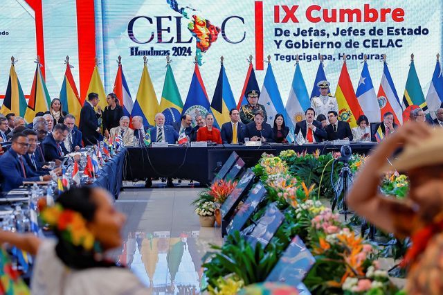 Presidente Lula  durante sessão de Abertura da 9ª Reunião de Cúpula de Chefes de Estado da CELAC | Foto: Ricardo Stuckert/PR