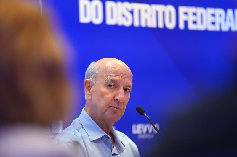 Arruda diz que não recorrerá de veto à sua candidatura