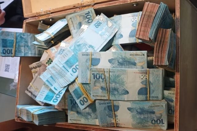 Polícia apreende mais de 700 mil reais em espécie durante operação no DF e na Bahia | Divulgação PCDF