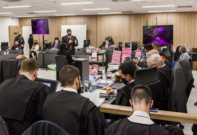 AO VIVO: Acompanhe o 5º dia de julgamento do caso Boate Kiss