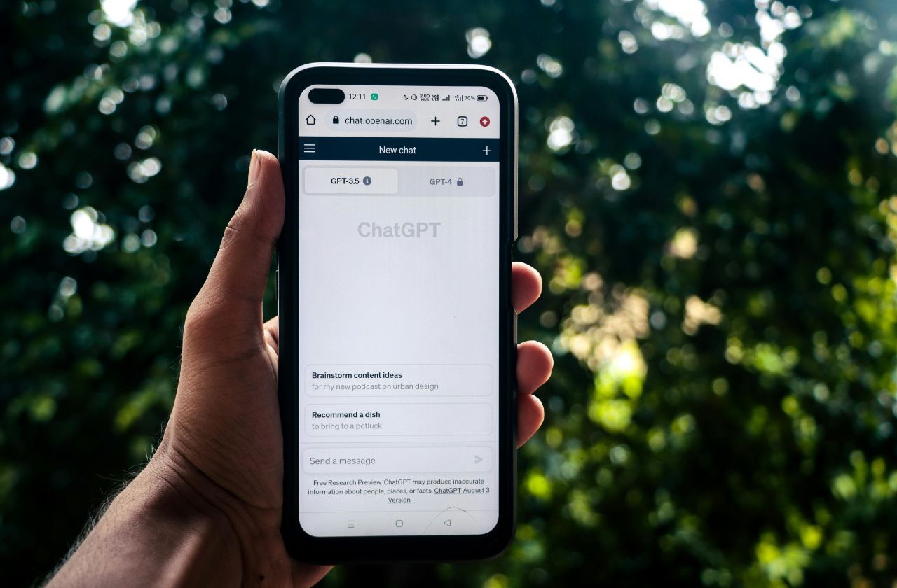 ChatGPT Health: OpenAI lança ferramenta que permite analisar exames médicos