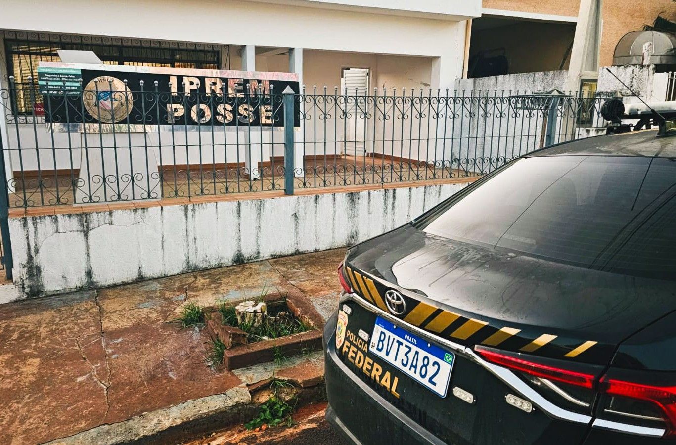 A Justiça também afastou investigados de funções públicas e determinou indisponibilidade de bens | Divulgação/PF