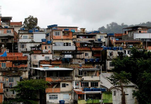 A cada 100 hectares de comunidades, 15 foram construídos em áreas de risco | Agência Brasil
