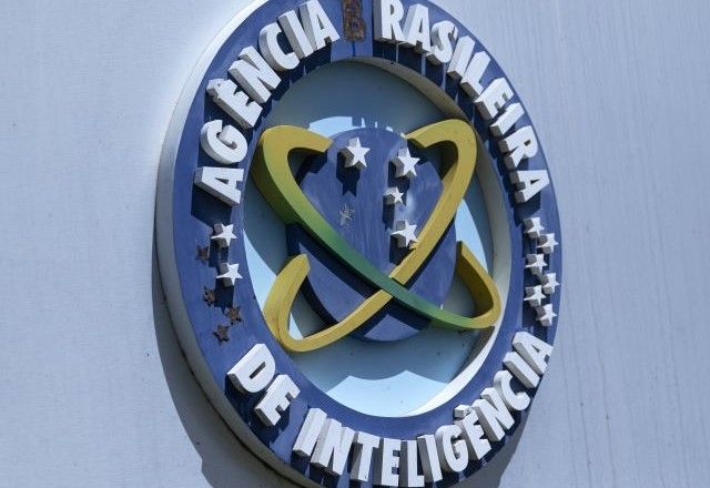 "Abin paralela": PF cumpre cinco mandados de prisão contra alvos em quatro estados e no DF