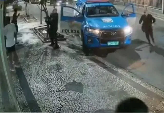 O caso aconteceu no dia 3 de julho, e câmeras de segurança flagraram a abordagem | Reprodução