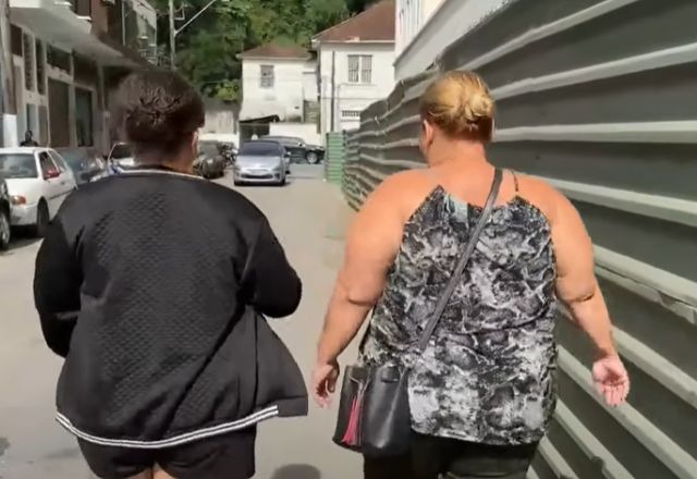 Menina de 12 anos volta para a casa depois de fugir | Foto: Reprodução/VTV 