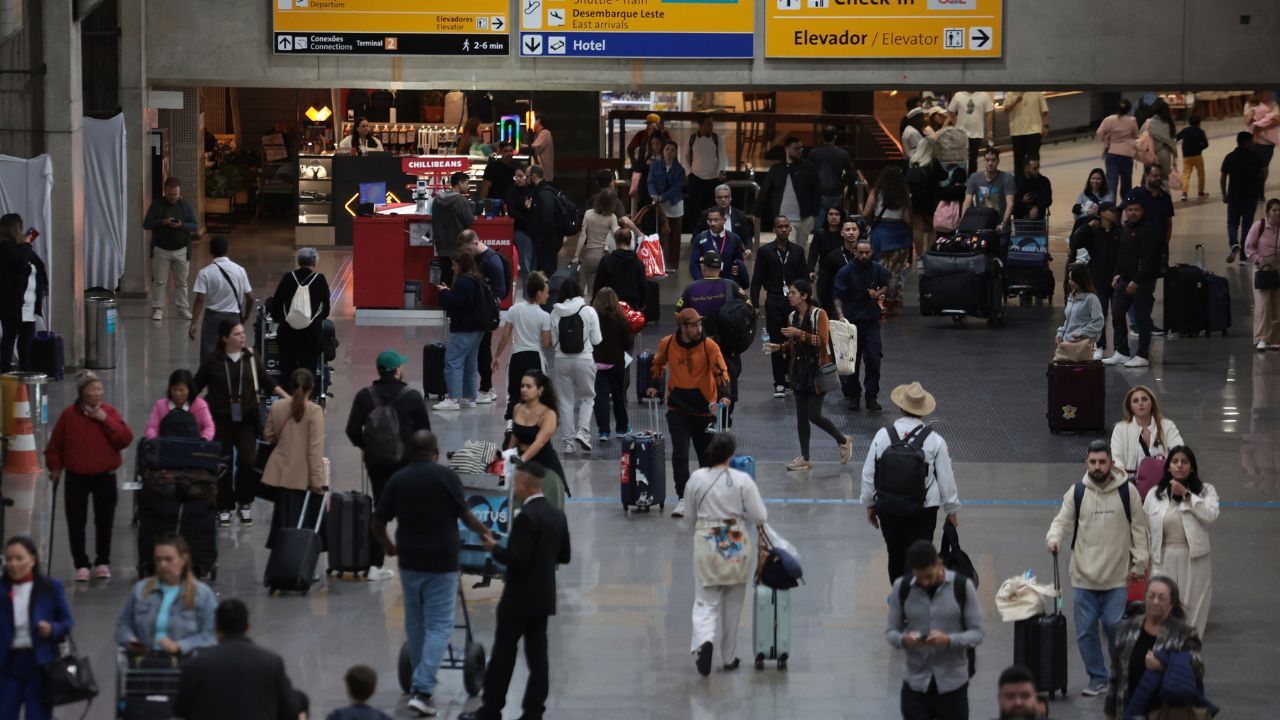 Passageiros deverão ser informados, no momento da compra da passagem, sobre a possibilidade de atrasos e cancelamentos | Foto: Paulo Pinto/Agência Brasil