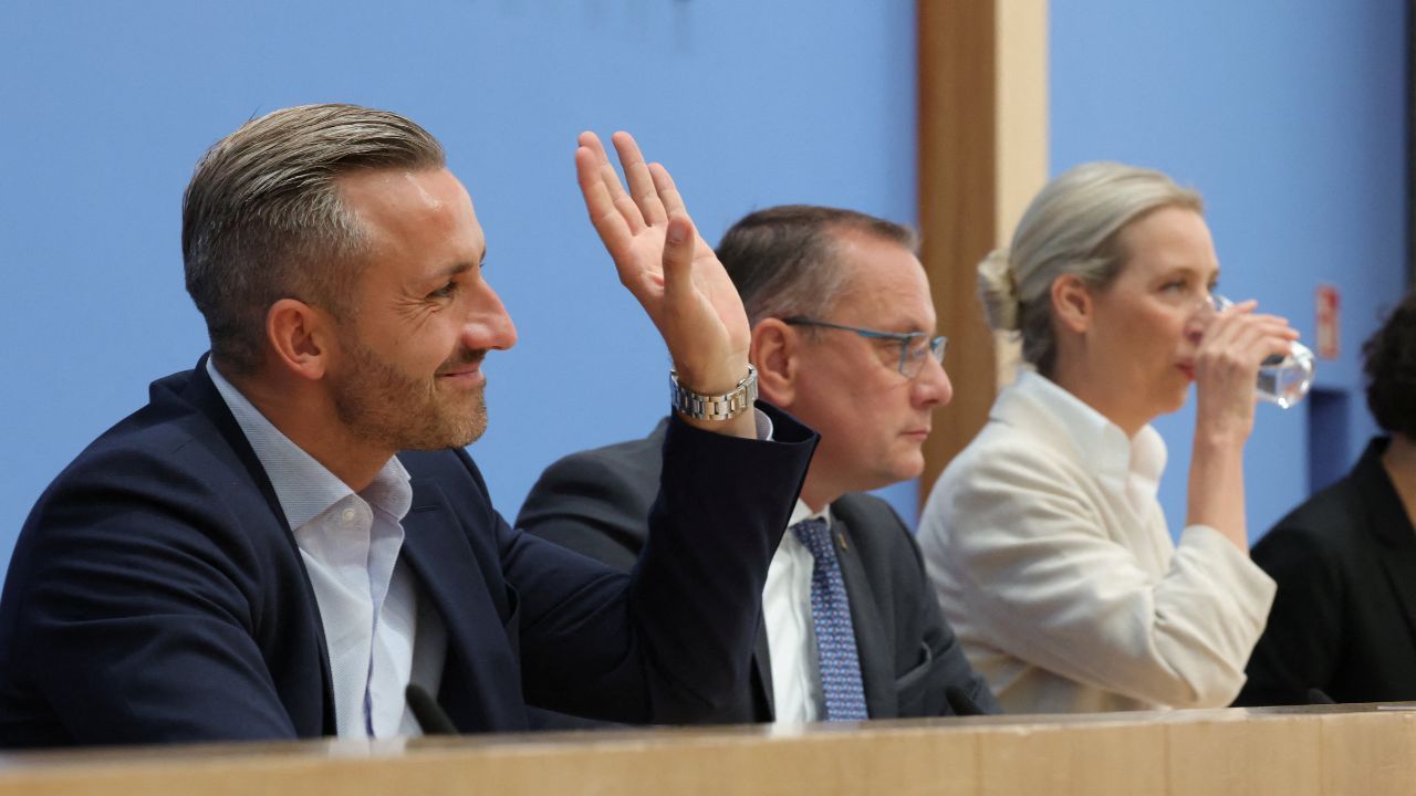 Hackers vazam dados do partido de extrema direita AfD