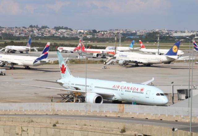 IPCA tem alta de 0,24% em outubro, puxado pelo aumento no preço de passagens aéreas (Rovena Rosa/Agência Brasil)