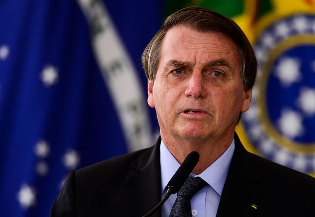 MP junto ao TCU pede suspensão de salário de Bolsonaro no Partido Liberal MP junto ao TCU pede suspensão de salário de Bolsonaro no Partido Liberal