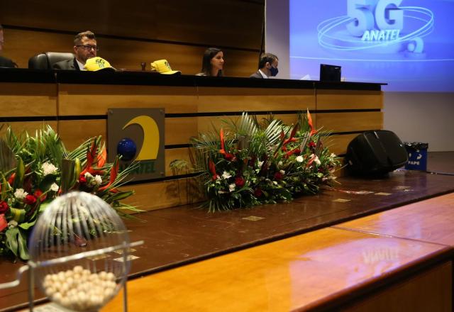 5G: grandes operadoras arrematam sobras do leilão principal e ampliam serviço 5G: grandes operadoras arrematam sobras do leilão principal e ampliam serviço