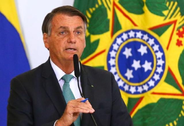 Sou paraquedista, sempre tenho paraquedas comigo. Quem raciocina e tem inteligência sempre tem um plano B, garantiu o presidente | Reprodução/Agência Brasil