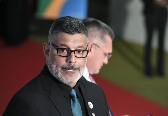Alexandre Frota usando óculos (Edilson Rodrigues/Agência Senado)