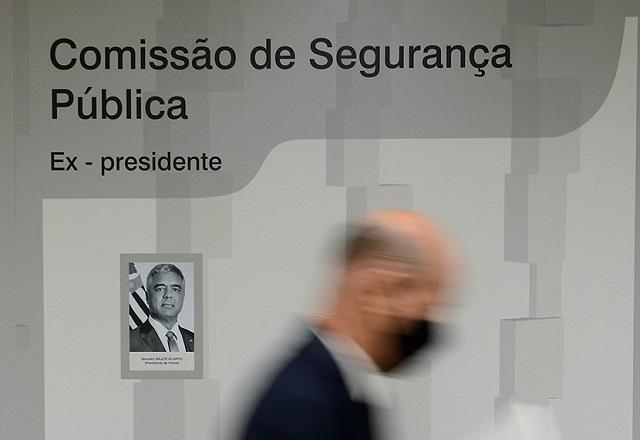 Foto de Major Olímpio em painel de fotografias de ex-presidentes da CSP (Pedro França/Agência Senado)