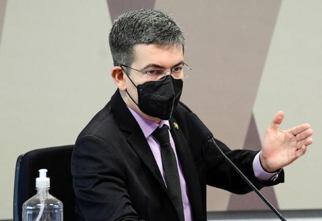 O senador Randolfe Rodrigues (Rede-AP) é autor do requerimento da CPI do MEC | Pedro França/Agência Senado