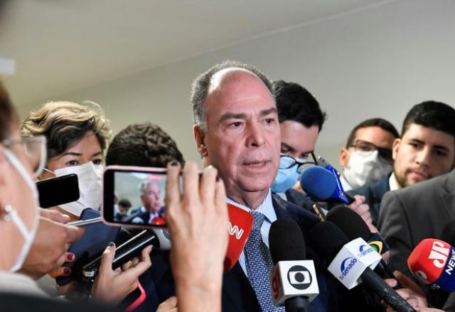 O relator do projeto que limita a alíquota do ICMS dos combustíveis, senador Fernando Bezerra (Foto: Roque de Sá/Agência Senado)