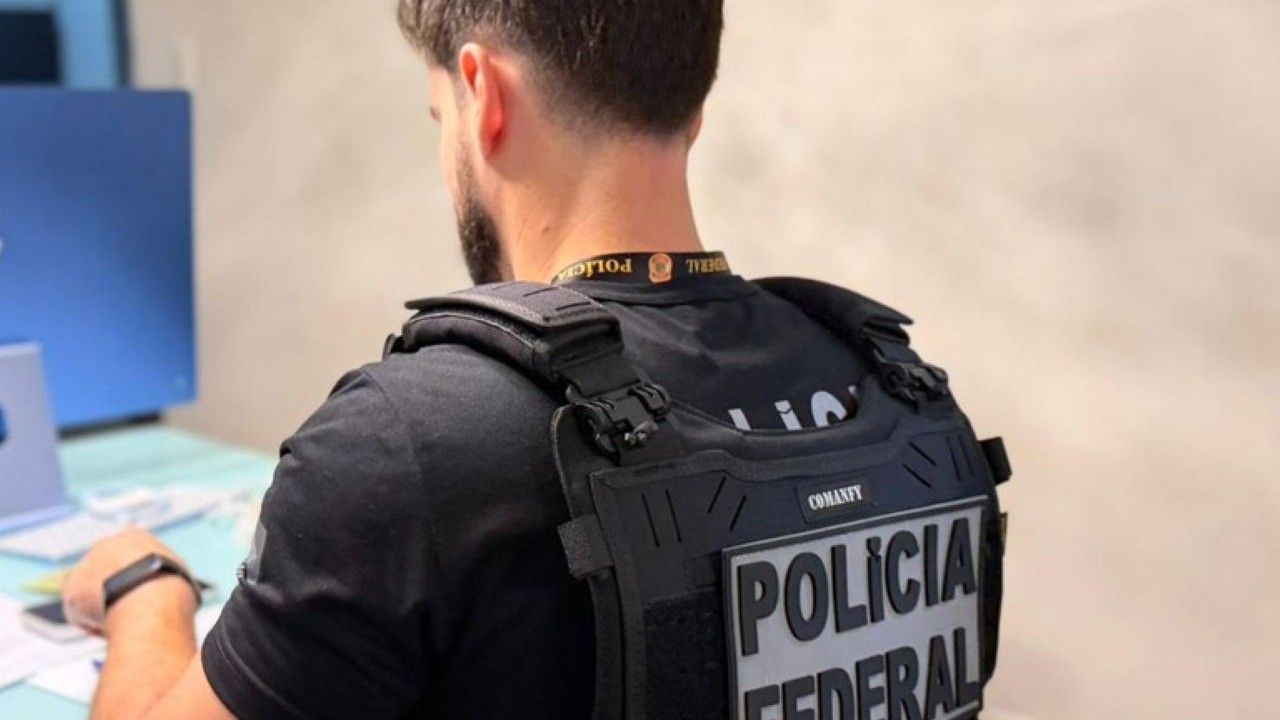 Imagem da notícia: Master: PF mira investimento de R$ 3 mi da previdência em PE Imagem da notícia: Master: PF mira investimento de R$ 3 mi da previdência em PE