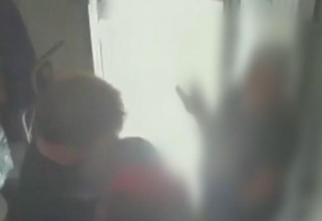 Agressor jogou marmita na gerente de uma padaria