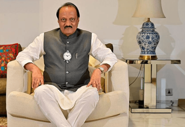 Vice-ministro de Maharashtra, Ajit Pawar, morreu em queda de aeronave na Índia | Reprodução