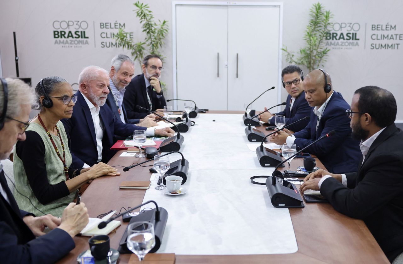 Alemanha Choca o Mundo na COP30: Bilhão em Apoio Ambiental e Lula em Ação!