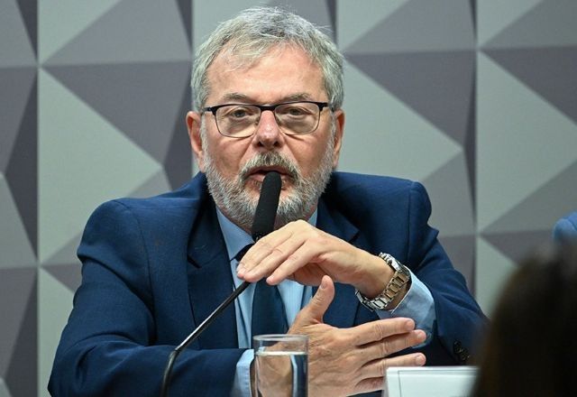 CPMI do INSS: ex-diretor do instituto admite ter recebido R$ 2 milhões de empresa ligada ao "Careca"