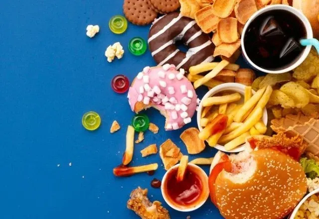 Alimentos Ultraprocessados | Freepik