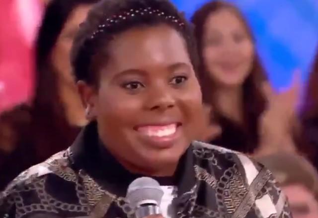 Aline Borel, conhecida por seus memes