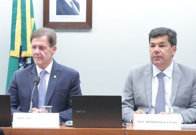 Aluísio Mendes (Republicanos-MA) e Mendonça Filho (União Brasil-PE): presidente e relator da comissão que analisa PEC da Segurança Pública | Divulgação/Bruno Spada/Câmara dos Deputados