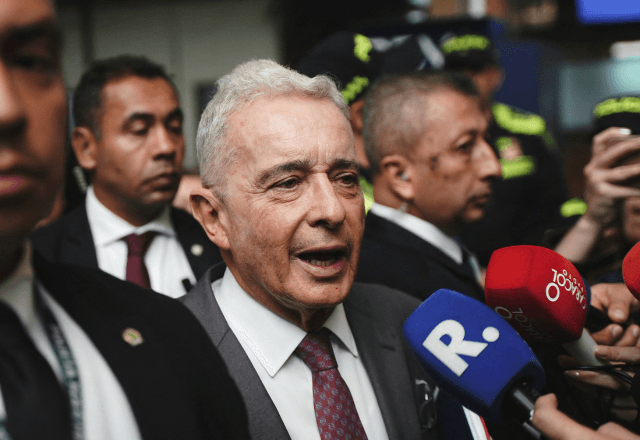Ex-presidente colombiano Álvaro Uribe | Foto: reprodução/Reuters 