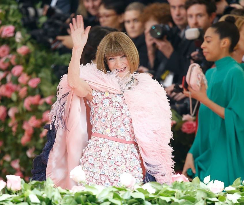 Anna Wintour, que inspirou O Diabo Veste Prada, deixará o cargo de editora-chefe da Vogue após 37 anos