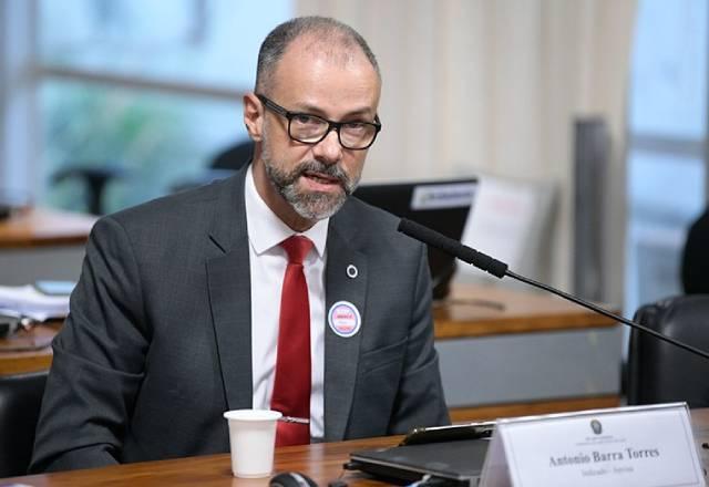 Presidente da Anvisa fala à CPI da Covid