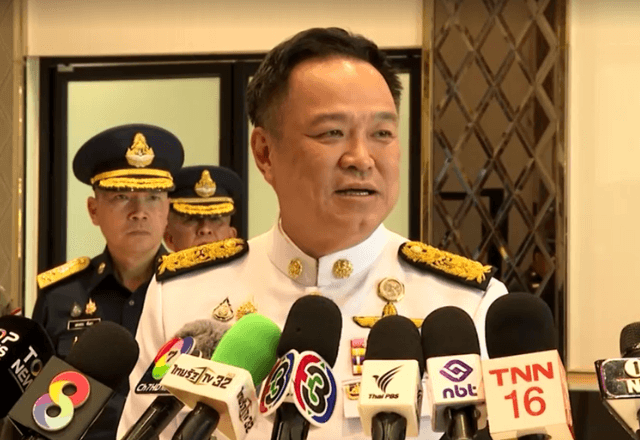 'Tailândia terá de agir para proteger sua soberania e seu povo', diz primeiro-ministro sobre confronto com o Camboja 'Tailândia terá de agir para proteger sua soberania e seu povo', diz primeiro-ministro sobre confronto com o Camboja