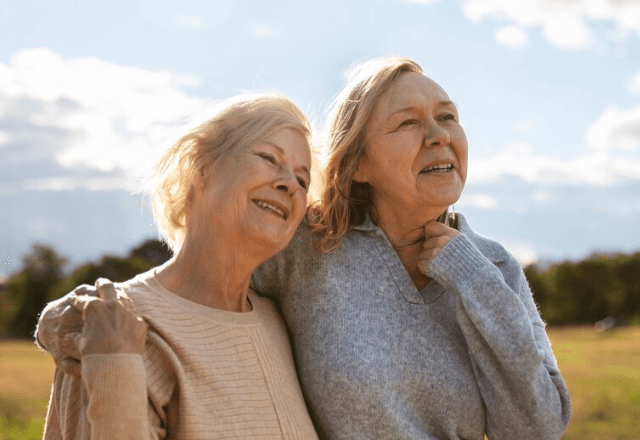 Alzheimer: Anvisa aprova tratamento inédito para doença no país; entenda