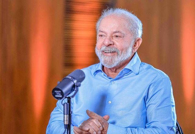 Ao lado da primeira-dama, Janja da Silva, o petista foi recebido com honrarias militares sul-africanas | Ricardo Stuckert