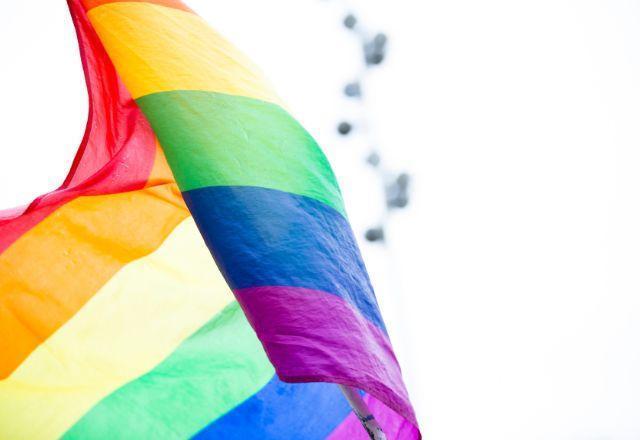 Apesar de não ser criminalizada formalmente, a homossexualidade vem sendo alvo de partidos políticos no Iraque | Pexels